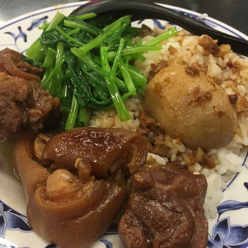 豚足飯(好記担仔麺（ハオチータンザイミィェン）)