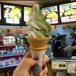 抹茶ミックスミニソフトクリーム(麺屋頑固 横浜西口店 )