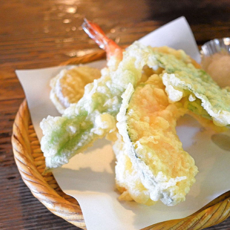 天ぷら盛り合わせ小(わら家)