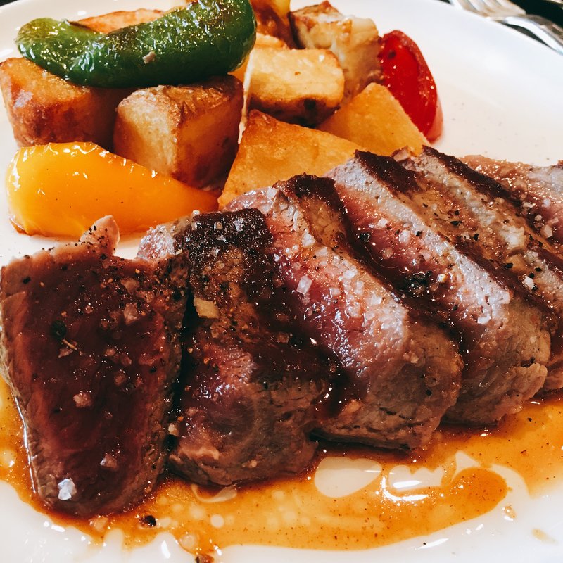 ランチステーキセット(ユーゴ・デノワイエ 恵比寿店 （HUGO DESNOYER）)