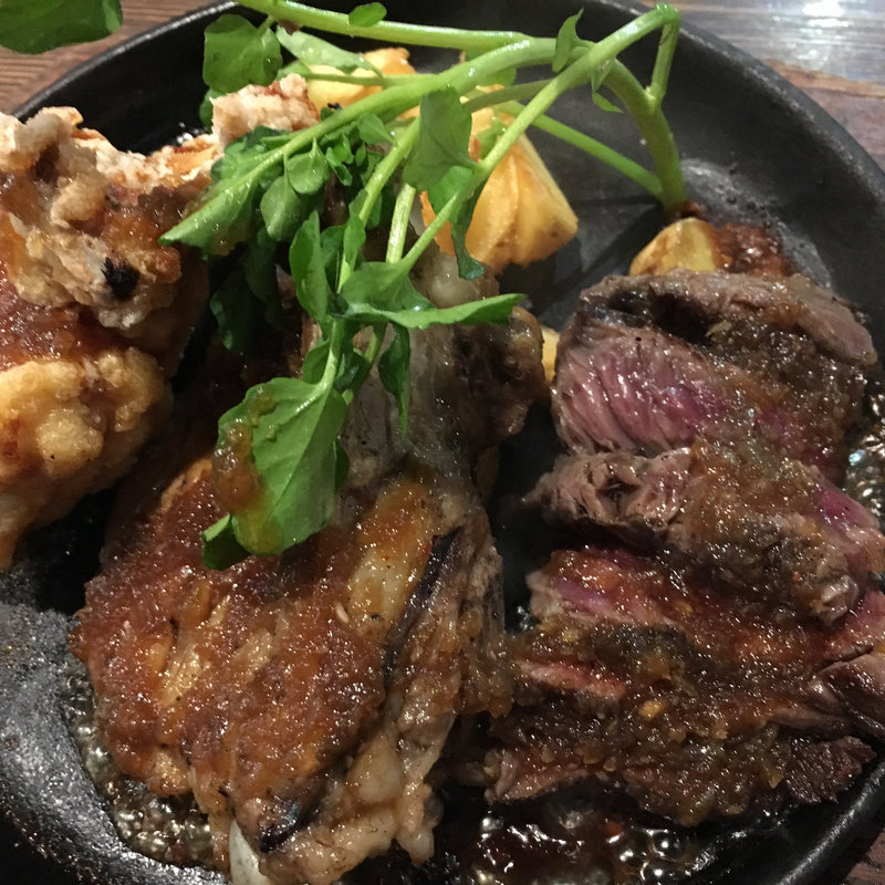 (大衆肉ビストロ ココノスケ キューズタウン店 )