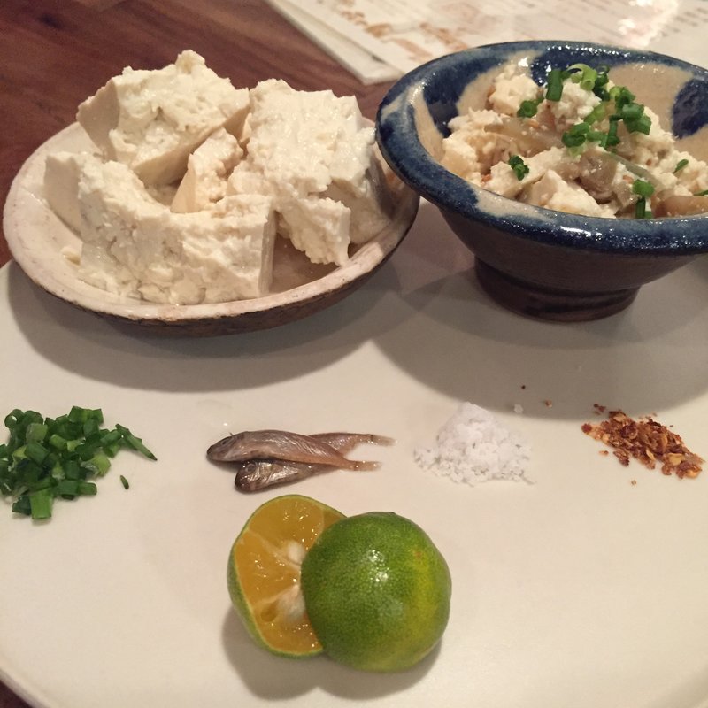 島豆腐プレート(辺銀食堂 （ペンギンショクドウ）)