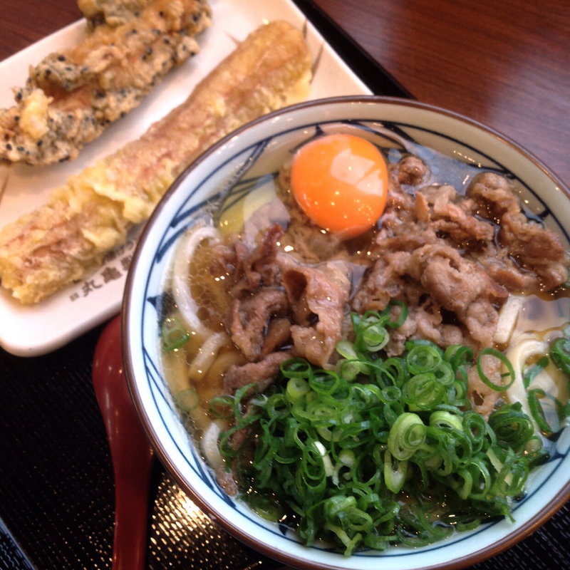 牛釜たまうどん(丸亀製麺 守山瀬古東店)