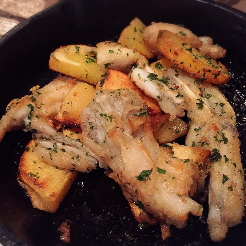 カエルのソテー(トルチュ ア ピエ)