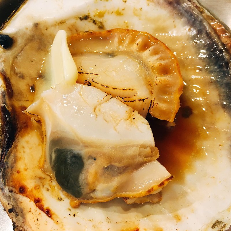 ホタテのガンガン焼き(北海道 ホッタテ小屋)