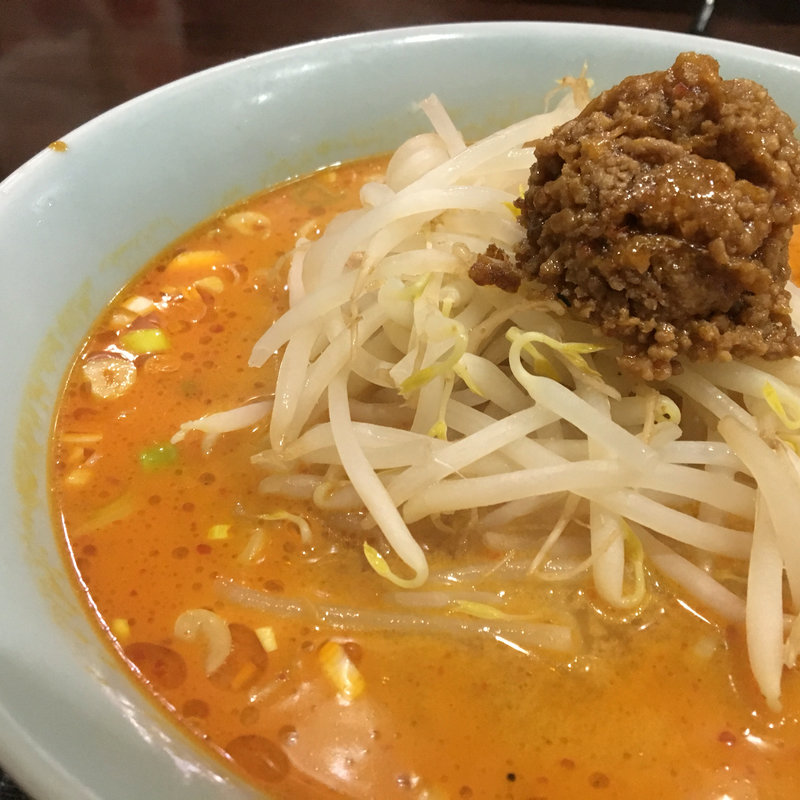 担々麺(中華レストラン太郎)