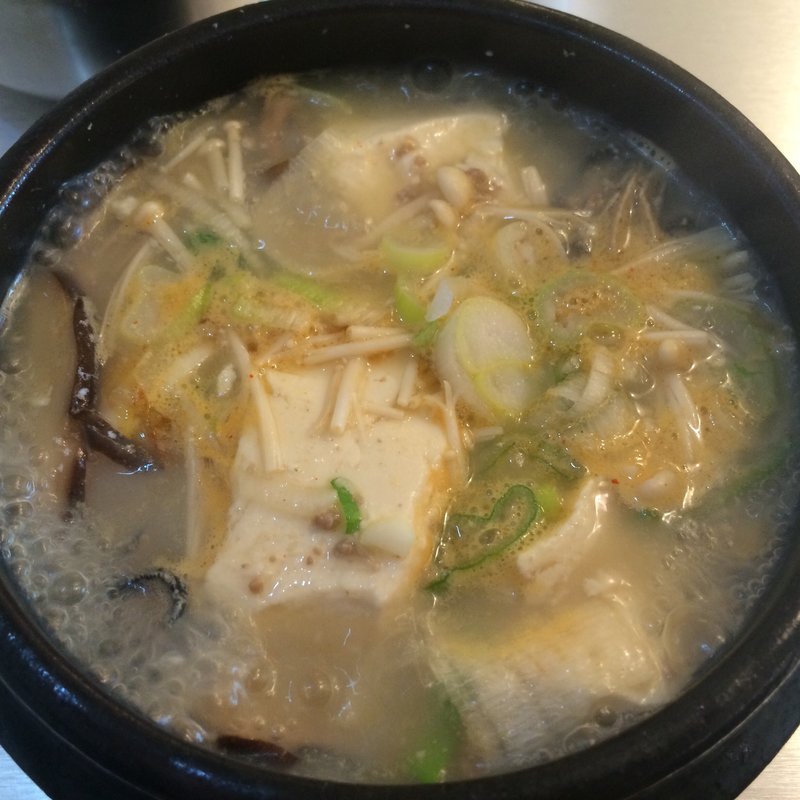 カキスンドゥブ(白さんの純豆腐 （ペクサンノスンドゥブ）)