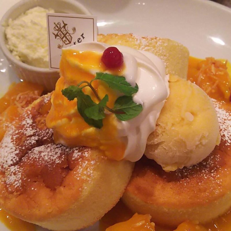 ふわふわスプレパンケーキ　トロピカルマンゴー(Butter 茶屋町 （バター）)