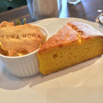 かぼちゃのケーキ(トワモワカフェ （towa mowa cafe）)