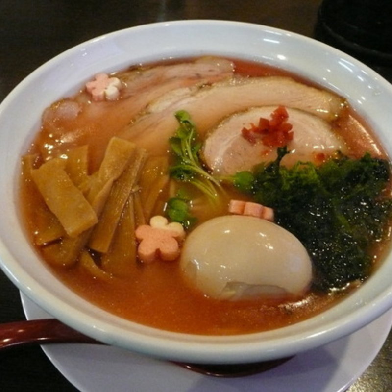 桜らーめん(麺堂かのん )