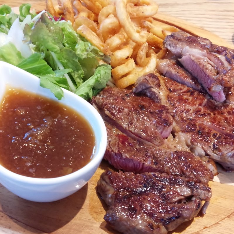 スペシャルビーフステーキ(2/1POUND)(GRILL&DINING用賀倶楽部)