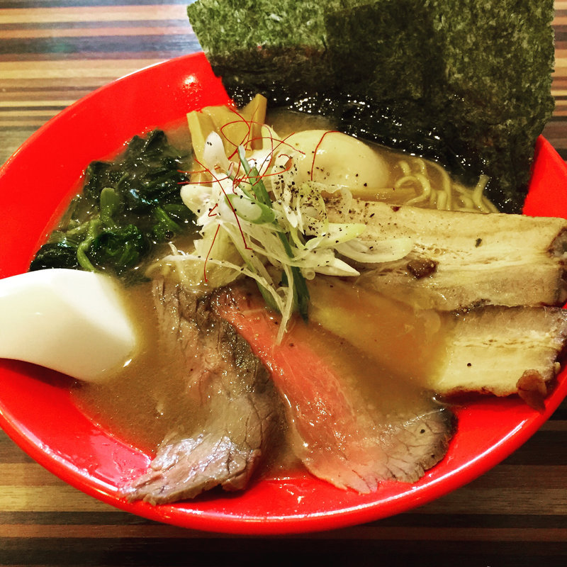 牛骨ラーメン(ラーメンダイニングJingu （RAMEN DINING JinGu）)