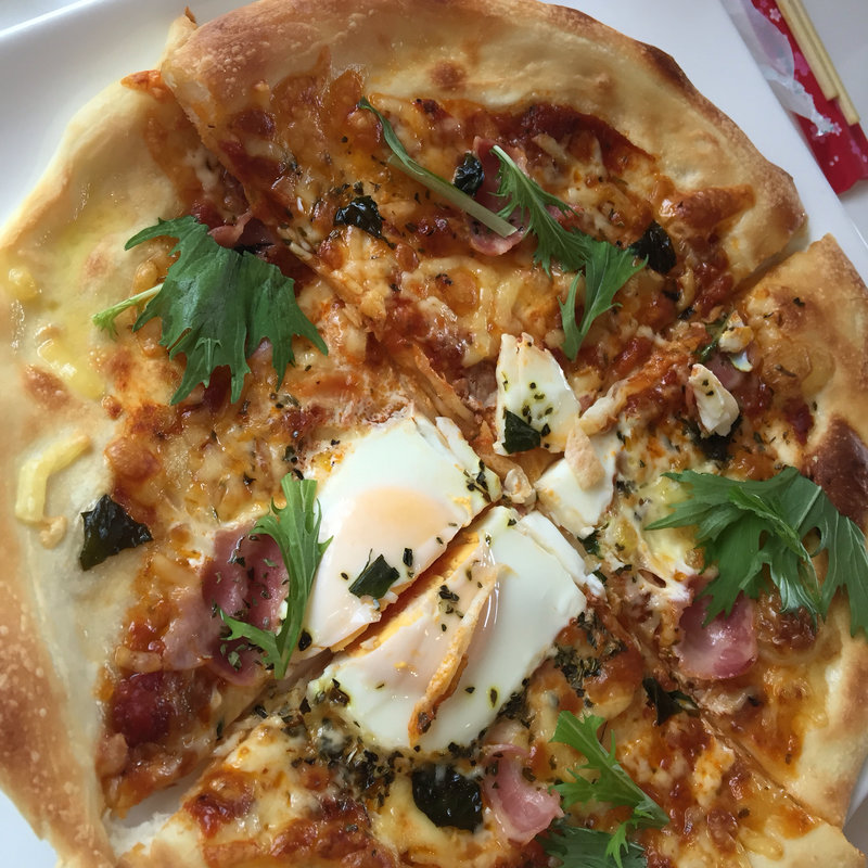 ランチセット    ハムとトマトのピッツア(プティ キャナル)