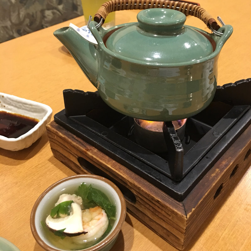 土瓶蒸し(すし和食のお店田まい （たまい）)