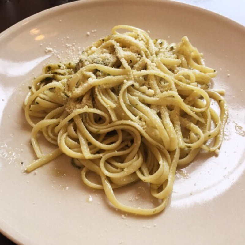 兵庫県産バジルのジェノベーゼ(ピッコロマーゴ )