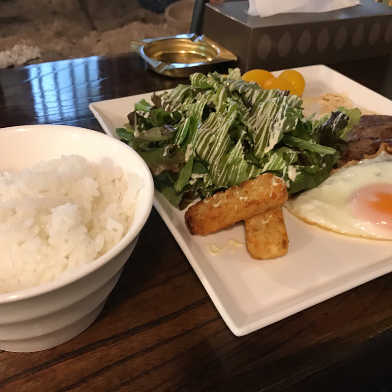 ビーフ100% ハンバーグ(んまい家 )