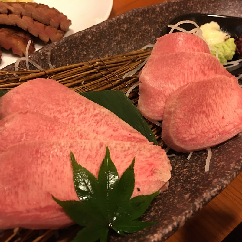 牛タン お造り(牛たん炭焼き 利久 中央通り店 （ぎゅうたんすみやき りきゅう）)