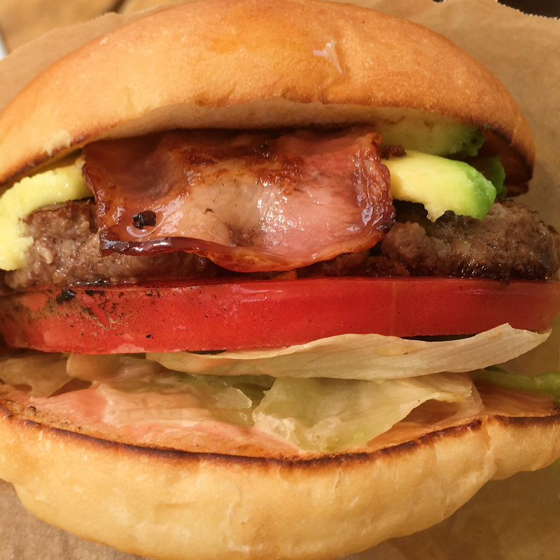 アボカドベーコンクリームチーズ(グランド チーフ （Grand Chief）)