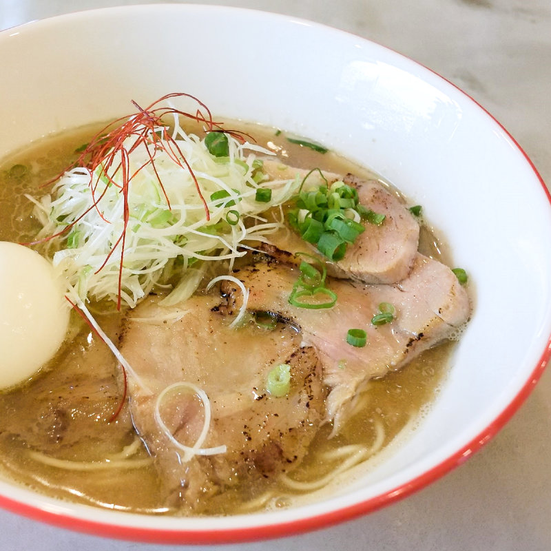 いりこらーめん 醤油+特製(銀のDaruma（銀のダルマ）)