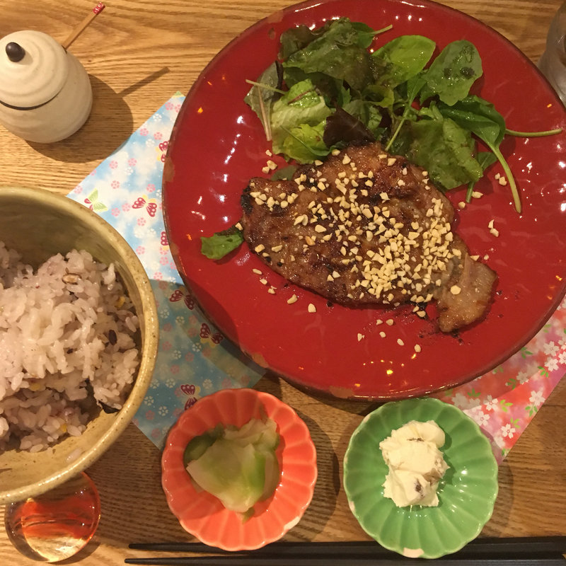 はちみつ味噌に漬けた豚味噌焼き(文房具カフェ)