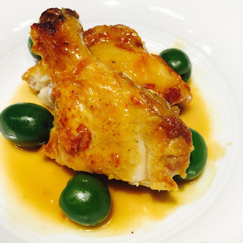 大山どりのオリーブ煮(ヴェンティクワットロ （Venti quattro）)