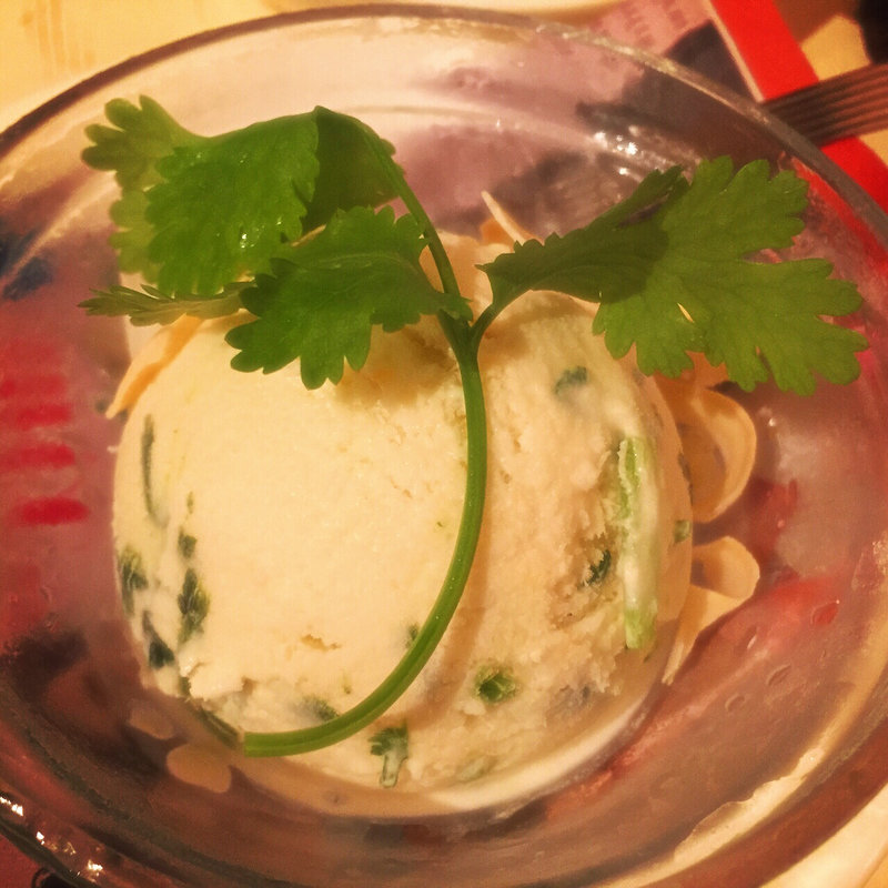 パクチーアイス(ゴールデン・バーニング 渋谷店 （GOLDEN BURNING）)