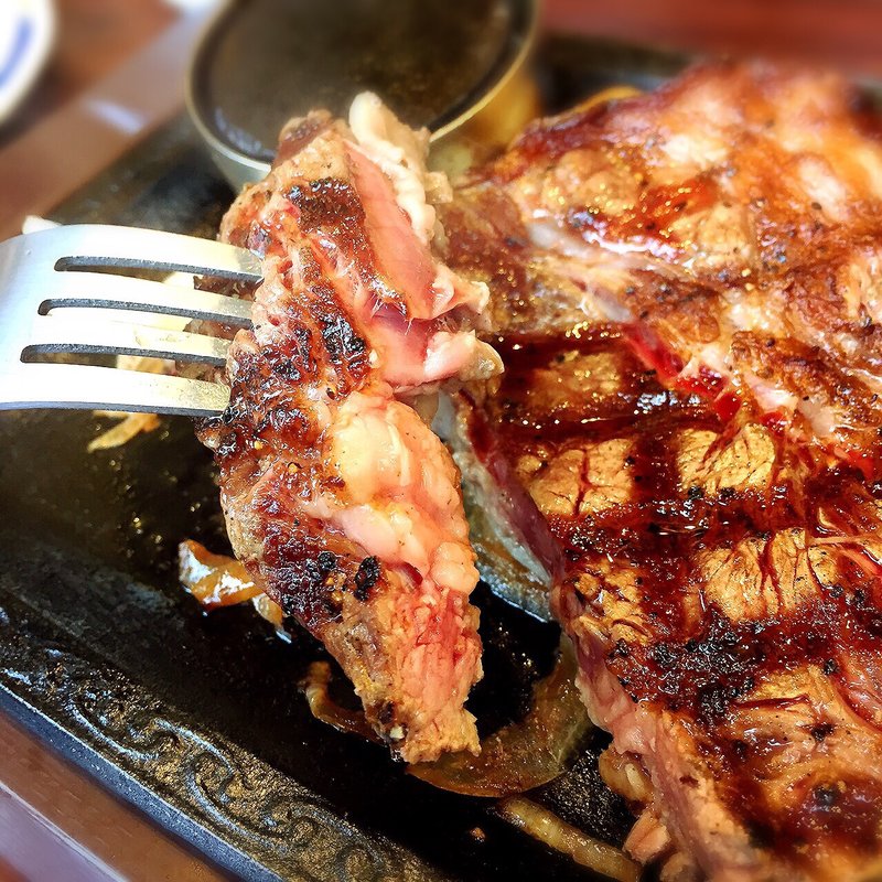 熟成赤身ログステーキ(ステーキガスト 川崎菅生店)