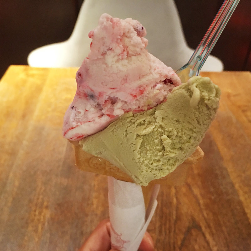 ダブル(コーン)(ＶＩＴＯ薬院店)