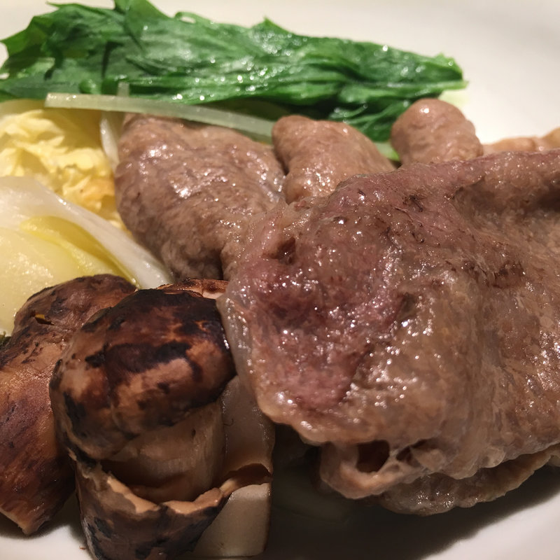 飛騨牛と松茸(フィフティワンクラブ オールデイダイニングバー （fifty-one All-day dinin＆bar）)