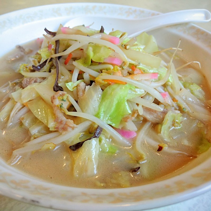 野菜たっぷりちゃんぽん(華さん食堂 空港通り店 )