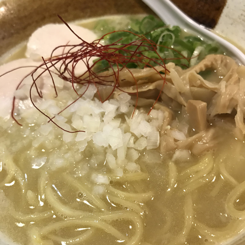 濃厚 鶏白湯らーめん(麺匠ようすけ 鶏煮亭)