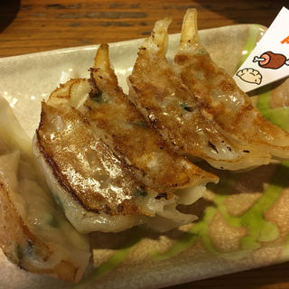 肉餃子(しぞ～か 駅南酒場 （しぞーか）)