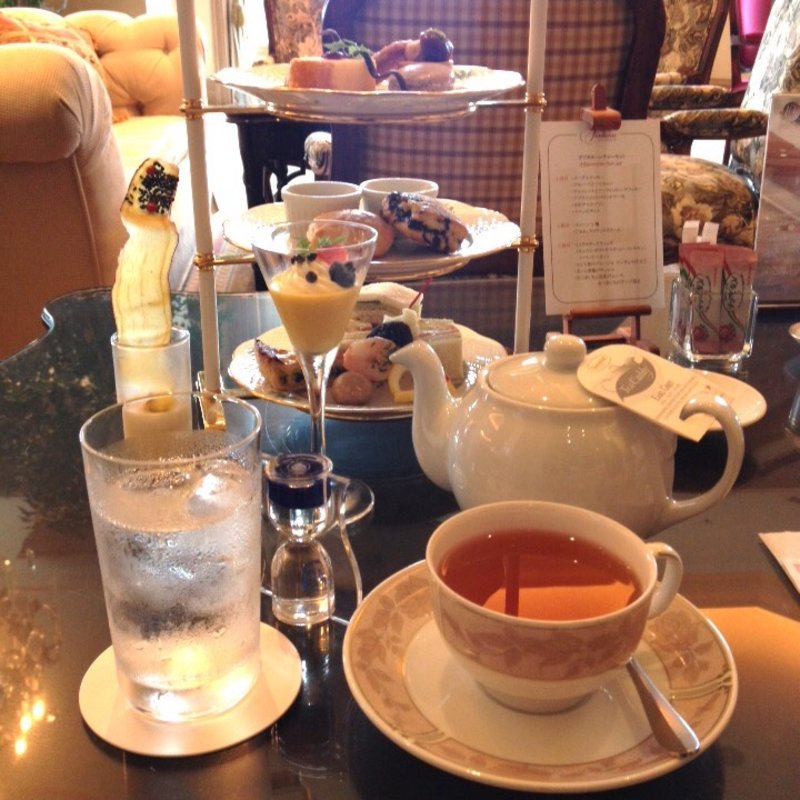 アフタヌーンティーセット(仙台ロイヤルパークホテル フォンテーヌ)