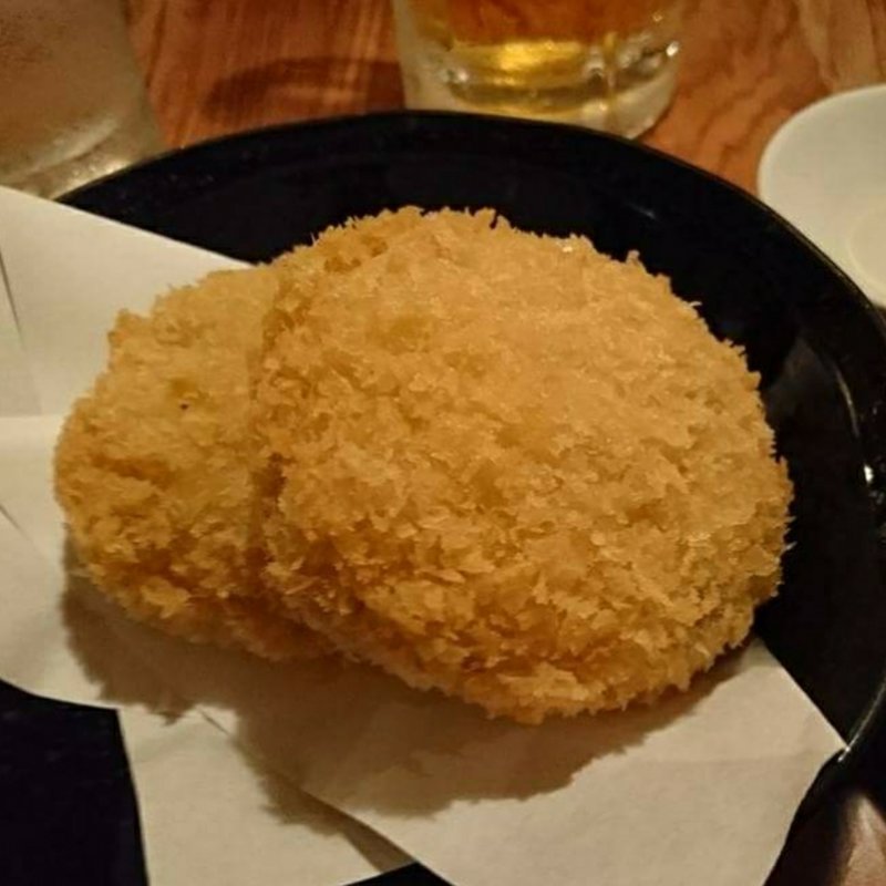 挽き肉とベーコンのクリームコロッケ(開放弦)