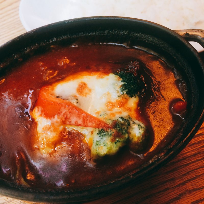 焼きチーズSTOUBカレー(渋谷バール＆ダイン)