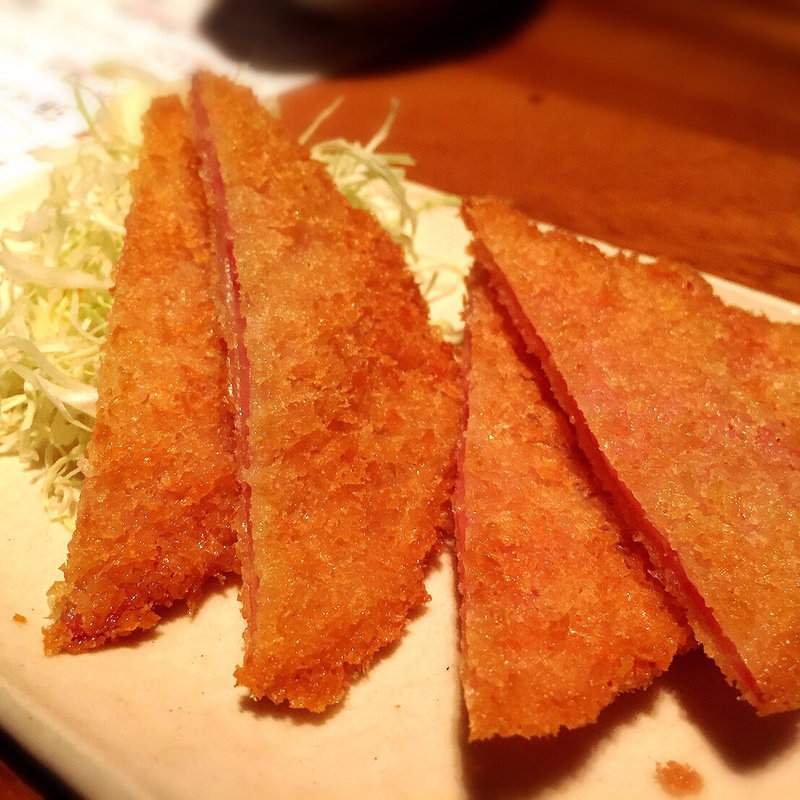 ハムカツ(居酒屋 三盃)