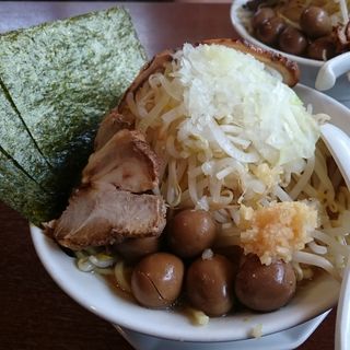 豚玉みちるめん （ 小 ） + 海苔 + 野菜増し(ガツ盛りラーメン みちる屋 南流山店)