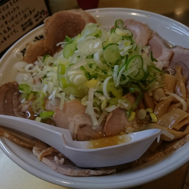 しょうゆチャーシューメン（中盛）(超ごってり麺 ごっつ)