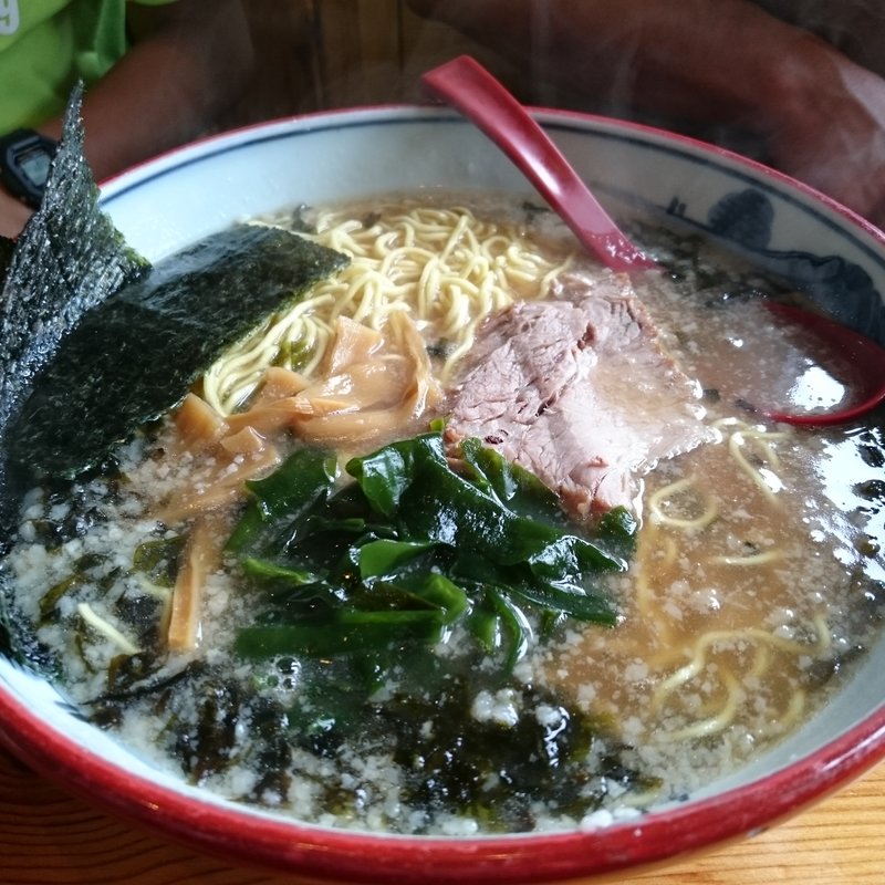 ラーメン （ 麺 中盛） + コリコリ岩のり(椿　ラーメンショップ 木立店 )