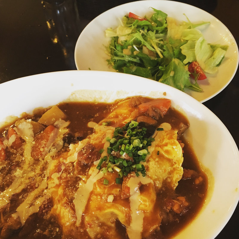 オムカレー(ダイニング オレンジ)