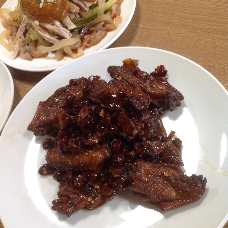 手羽先煮、棒々鶏(四川閣)