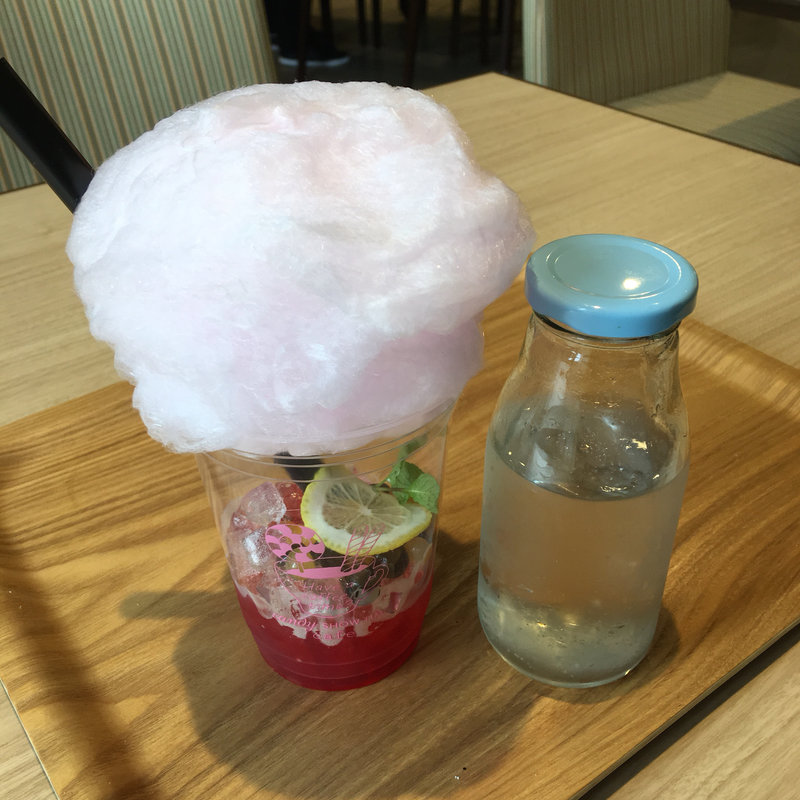 わたあめソーダ・ブラッドオレンジ(キャンディー・ショータイム カフェ （CANDY SHOW TIME Cafe）)