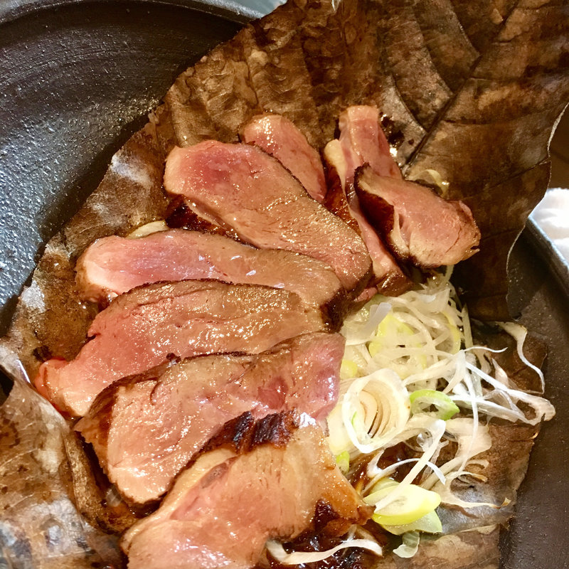 鴨の朴葉味噌焼き(筥崎鳩太郎商店)