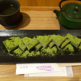 抹茶くず餅(船橋屋 コレド室町店)
