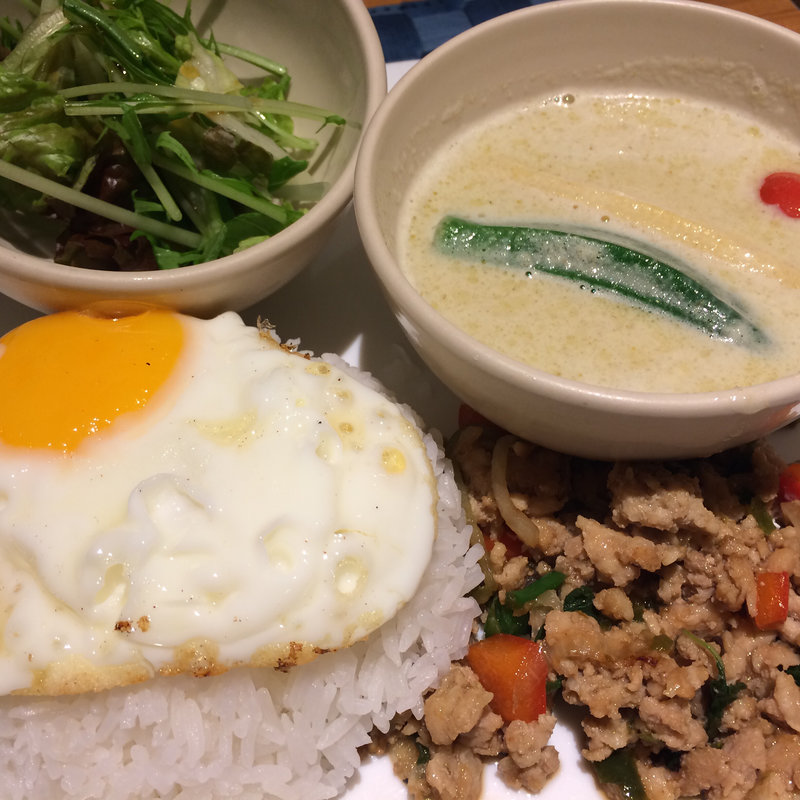 ガパオxカレーセット(Thai's 札幌パセオ店)