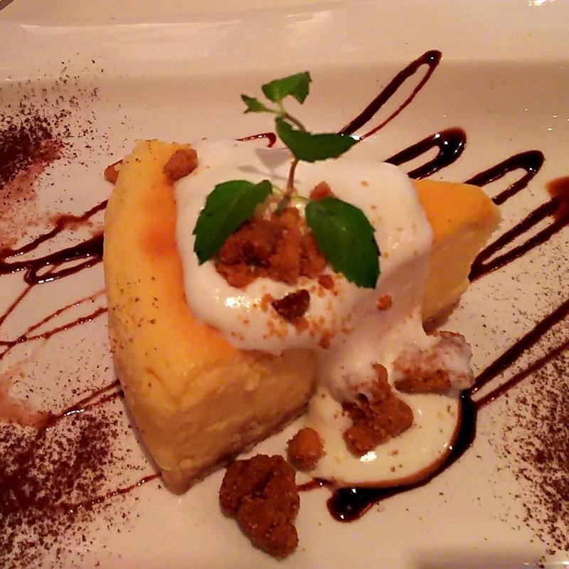 ベイクドチーズケーキ(CAFE KATSUO)