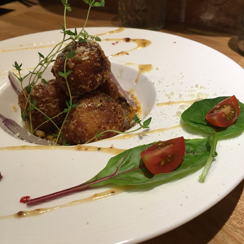 ライスコロッケ(東大宮街角肉食堂 セイアカフェ)