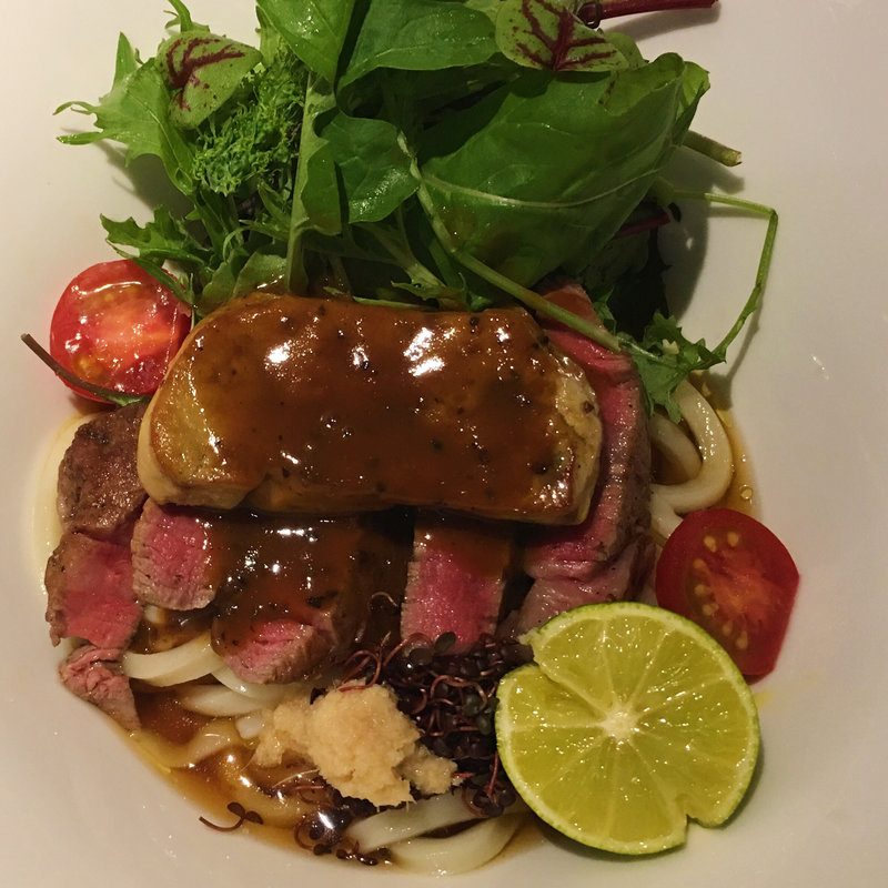 国産牛ヒレ肉とフォアグラのロッシーニ風うどん(太閤うどん 中町店 )