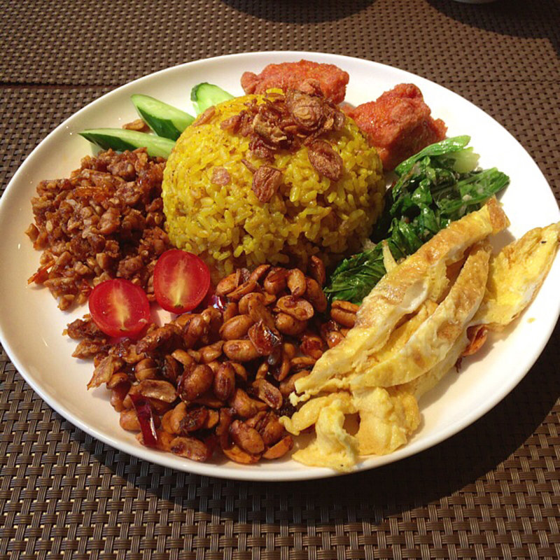 ナシチャンプル(インドネシアンダイニング ANGKASA（アンカサ）)