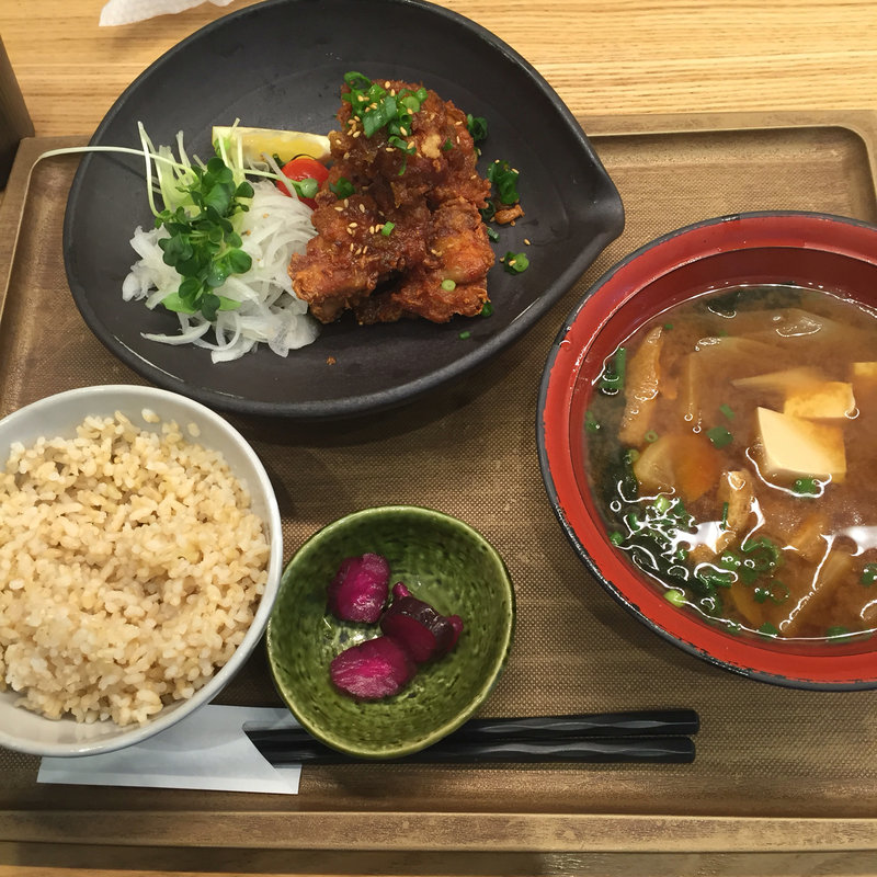 唐揚げ定食(おむすびのGABA 秋葉原店 )